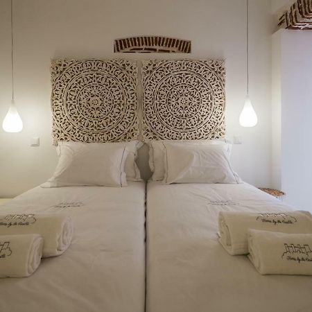 Sunshine House - Exclusive Apartment - Home By The Castle Лиссабон Экстерьер фото