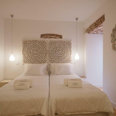 Sunshine House - Exclusive Apartment - Home By The Castle Лиссабон Экстерьер фото