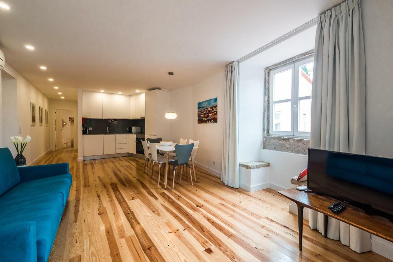Sunshine House - Exclusive Apartment - Home By The Castle Лиссабон Экстерьер фото